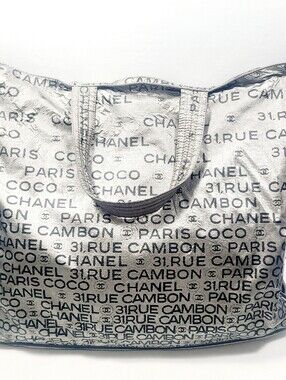 Chanel Leather Shoulder Bag